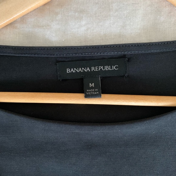 Dress that arrives above knee. Worn only once. Very confortable. - Picture 7 of 7